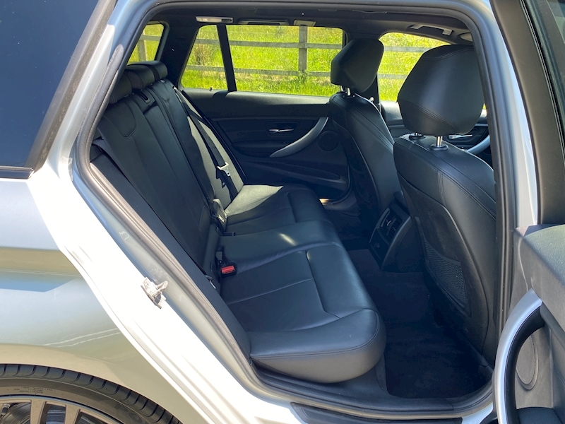 BMW 3 Series 320D M Sport Touring Estate 2.0 Manual Diesel