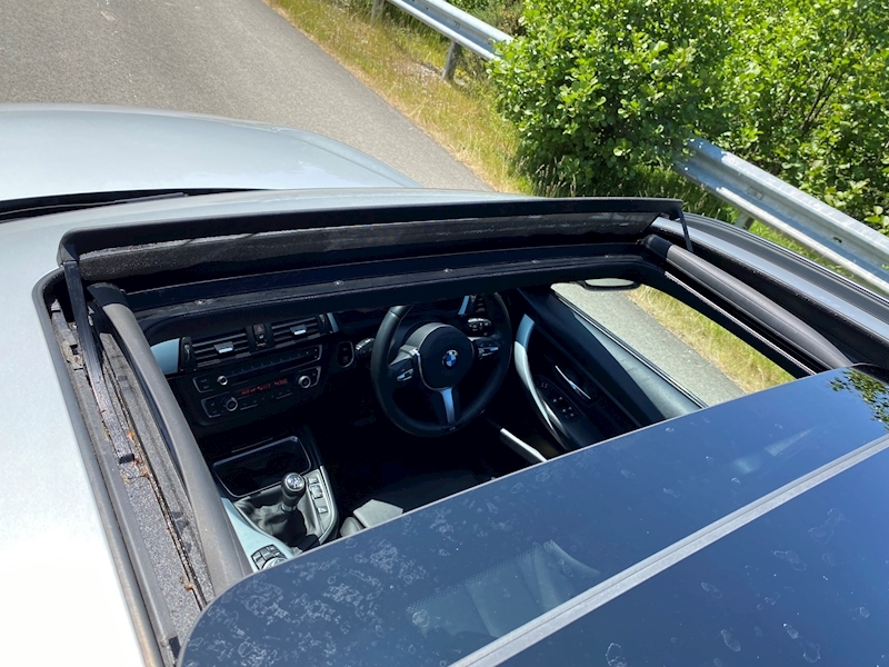 BMW 3 Series 320D M Sport Touring Estate 2.0 Manual Diesel