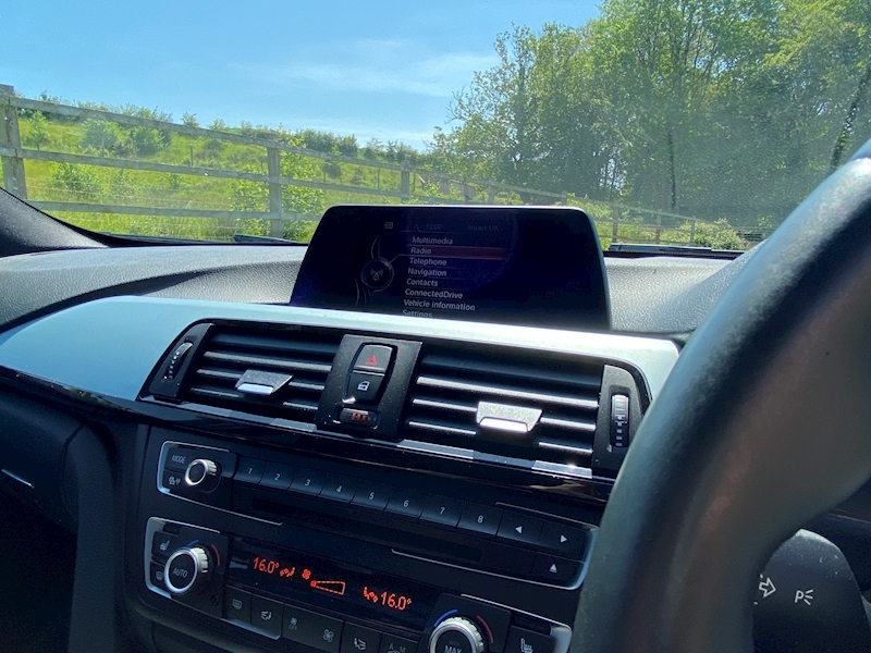 BMW 3 Series 320D M Sport Touring Estate 2.0 Manual Diesel