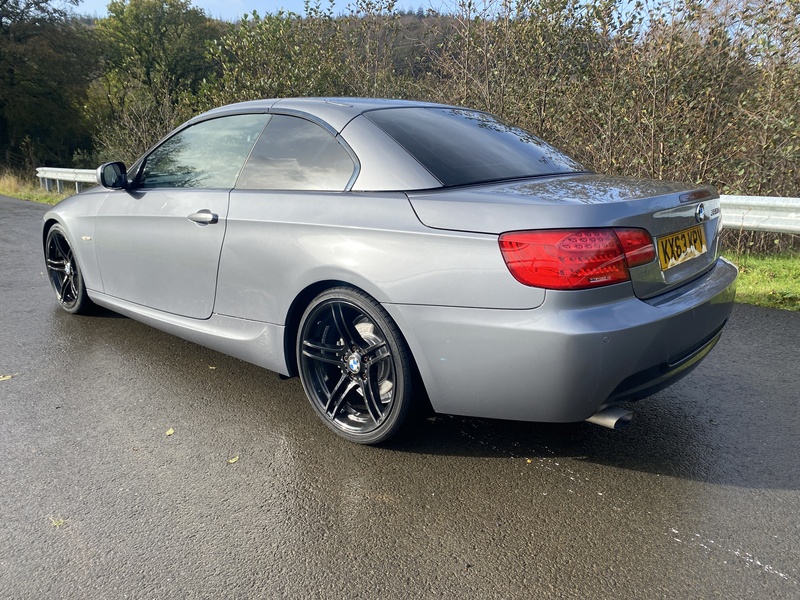 BMW 2.0 320d M Sport Convertible 2dr Diesel Auto Euro 5 (184 ps)