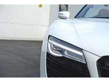 Audi R8 Spyder V8 Quattro