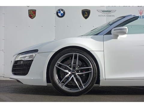 R8 Spyder V8 Quattro Convertible 4.2 Semi Auto Petrol