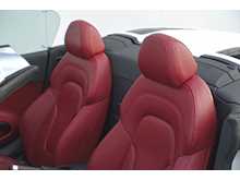 Audi R8 Spyder V8 Quattro