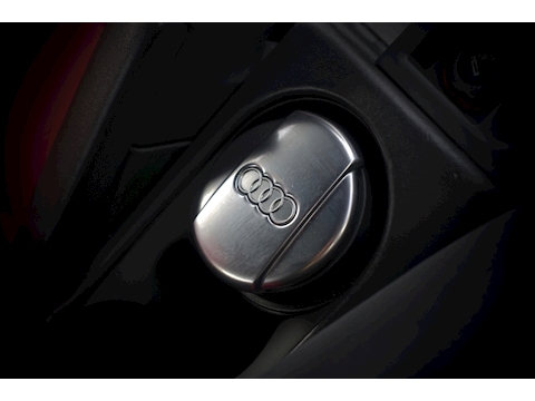 R8 Spyder V8 Quattro Convertible 4.2 Semi Auto Petrol