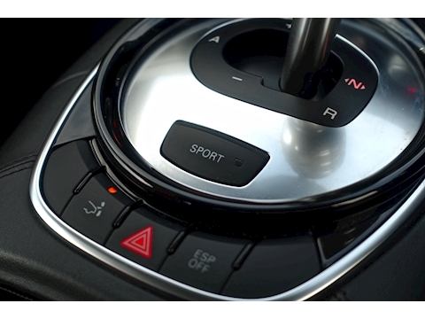 R8 Spyder V8 Quattro Convertible 4.2 Semi Auto Petrol