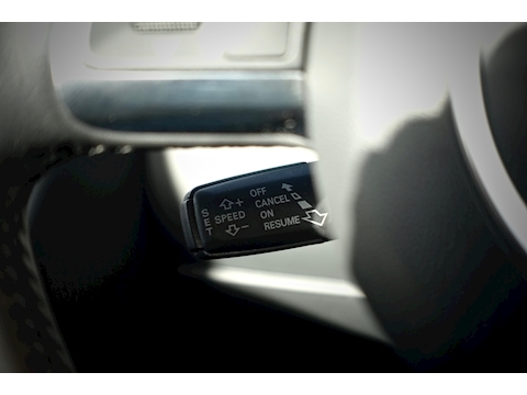 R8 Spyder V8 Quattro Convertible 4.2 Semi Auto Petrol