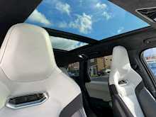 Range Rover Sport 5.0 P575 V8 SVR SUV 5dr Petrol Auto 4WD Euro 6 (s/s) (575 ps)