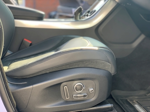 5.0 P575 V8 SVR SUV 5dr Petrol Auto 4WD (s/s) (575 ps)