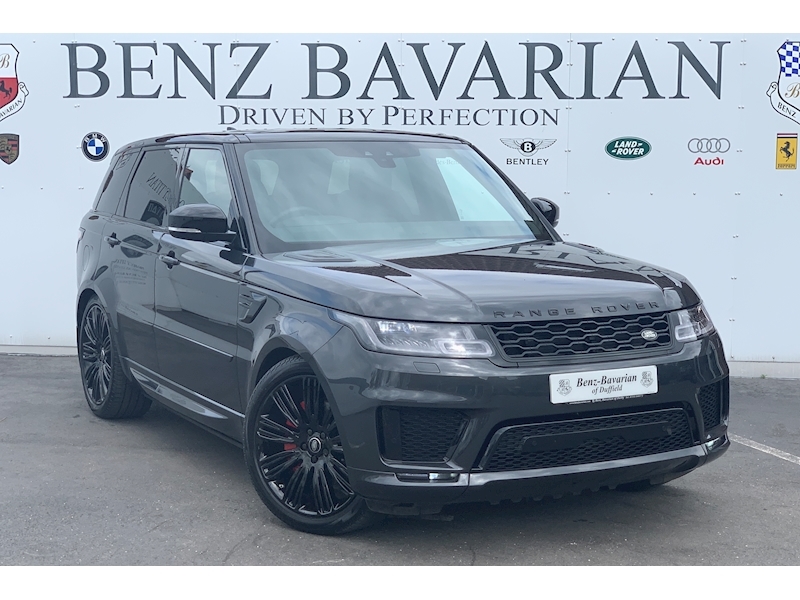 Land Rover 3.0 D300 MHEV HSE Dynamic Black SUV 5dr Diesel Auto 4WD (s/s) (300 ps)