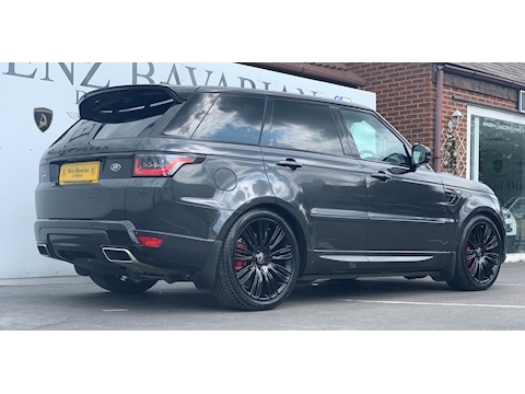 3.0 D300 MHEV HSE Dynamic Black SUV 5dr Diesel Auto 4WD (s/s) (300 ps)