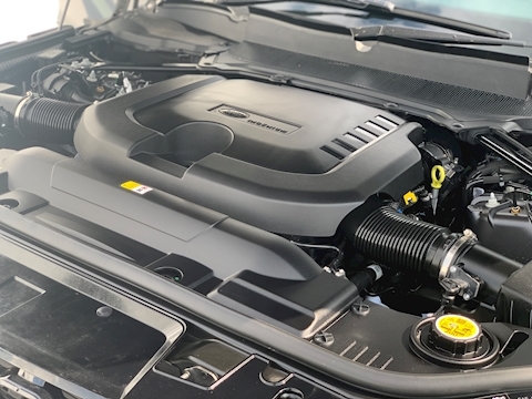 3.0 D300 MHEV HSE Dynamic Black SUV 5dr Diesel Auto 4WD (s/s) (300 ps)