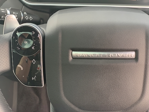 3.0 D300 MHEV HSE Dynamic Black SUV 5dr Diesel Auto 4WD (s/s) (300 ps)