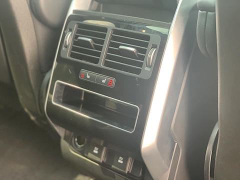 3.0 D300 MHEV HSE Dynamic Black SUV 5dr Diesel Auto 4WD (s/s) (300 ps)