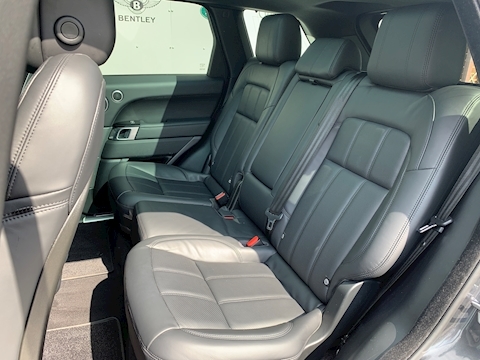 3.0 D300 MHEV HSE Dynamic Black SUV 5dr Diesel Auto 4WD (s/s) (300 ps)