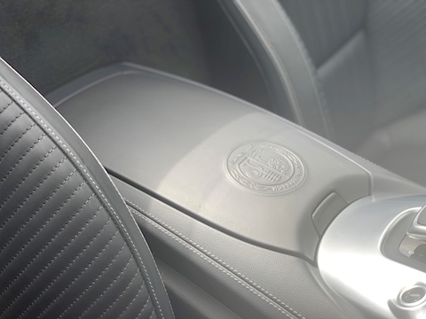 Mercedes AMG GT C 4.0 V8 BiTurbo GPF C Roadster 2dr Petrol SpdS DCT (s/s) (557 ps)