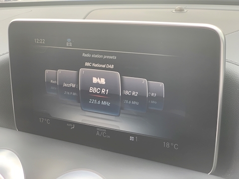 Mercedes AMG GT C 4.0 V8 BiTurbo GPF C Roadster 2dr Petrol SpdS DCT (s/s) (557 ps)