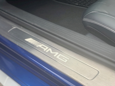 Mercedes AMG GT C 4.0 V8 BiTurbo GPF C Roadster 2dr Petrol SpdS DCT (s/s) (557 ps)