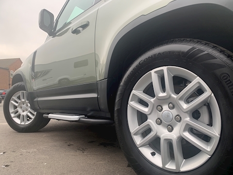 Defender 3.0 D200 MHEV S SUV 3dr Diesel Auto 4WD (s/s) (200 ps)