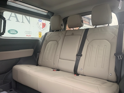 Defender 3.0 D200 MHEV S SUV 3dr Diesel Auto 4WD (s/s) (200 ps)