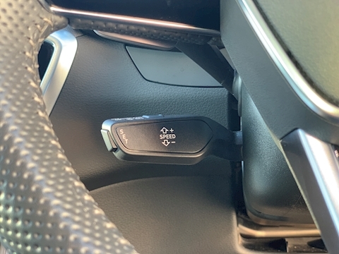 Audi RS6 4.0 TFSI V8 Launch Edition Estate 5dr Petrol Tiptronic quattro (s/s) (600 ps)