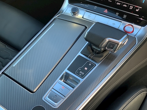 Audi RS6 4.0 TFSI V8 Launch Edition Estate 5dr Petrol Tiptronic quattro (s/s) (600 ps)