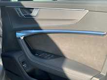 Audi RS6 4.0 TFSI V8 Launch Edition Estate 5dr Petrol Tiptronic quattro