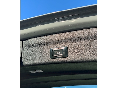 Audi RS6 4.0 TFSI V8 Launch Edition Estate 5dr Petrol Tiptronic quattro (s/s) (600 ps)