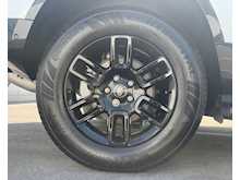 Land Rover Defender 110 D250 MHEV X-Dynamic S SUV