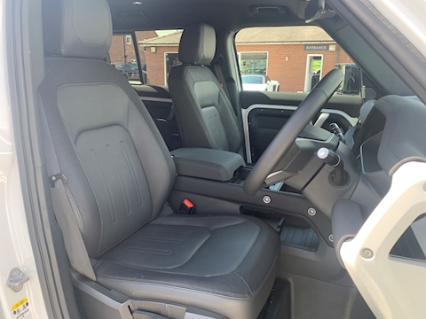 3.0 D250 MHEV X-Dynamic S SUV 5dr Diesel Auto 4WD Euro 6 (s/s) (250 ps)