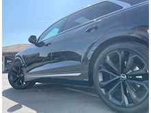 Audi SQ8 TDI V8 4.0 Diesel Tiptronic Quattro