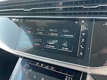 Audi SQ8 TDI V8 4.0 Diesel Tiptronic Quattro