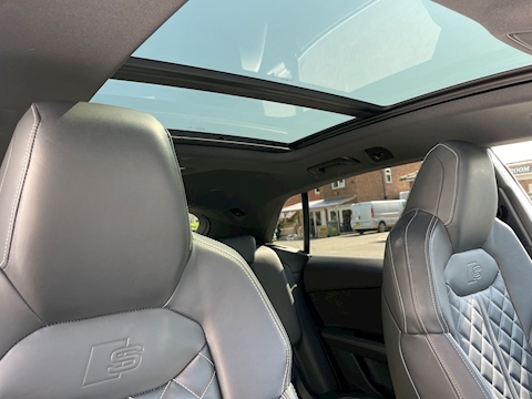 4.0 TDI V8 SUV 5dr Diesel Tiptronic quattro Euro 6 (s/s) (435 ps)