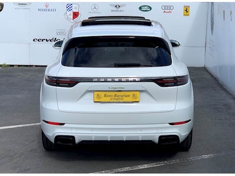 Porsche Cayenne 3.0 V6 E-Hybrid 14.1kWh SUV 5dr Petrol Plug-in Hybrid TiptronicS 4WD Euro 6 (s/s) (462 ps)