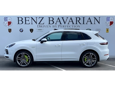 Porsche Cayenne 3.0 V6 E-Hybrid 14.1kWh SUV 5dr Petrol Plug-in Hybrid TiptronicS 4WD Euro 6 (s/s) (462 ps)