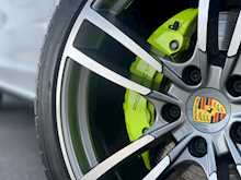 Porsche Cayenne 3.0 V6 E-Hybrid 14.1kWh SUV 5dr Petrol Plug-in Hybrid TiptronicS 4WD Euro 6