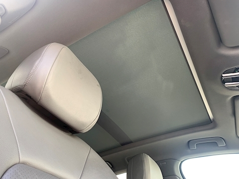 Porsche Cayenne 3.0 V6 E-Hybrid 14.1kWh SUV 5dr Petrol Plug-in Hybrid TiptronicS 4WD Euro 6 (s/s) (462 ps)