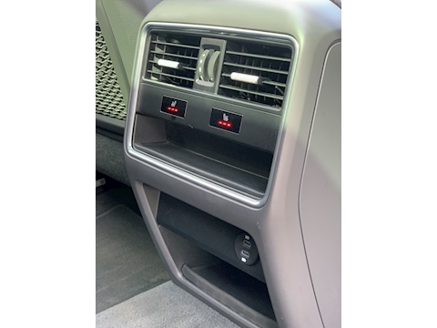 Porsche Cayenne 3.0 V6 E-Hybrid 14.1kWh SUV 5dr Petrol Plug-in Hybrid TiptronicS 4WD Euro 6 (s/s) (462 ps)