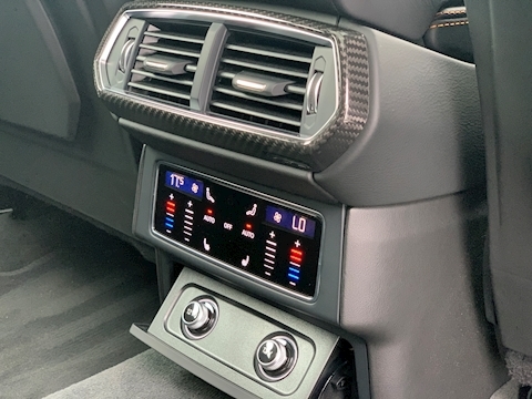 Lamborghini Urus V8 BiTurbo 4.0 Estate Petrol