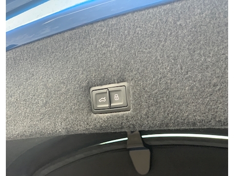 Lamborghini Urus V8 BiTurbo 4.0 Estate Petrol