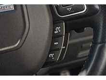 Land Rover Range Rover Evoque Dynamic 2.0 Petrol SVR