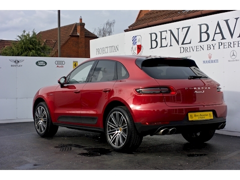 Macan D S Pdk Estate 3.0 Semi Auto Diesel