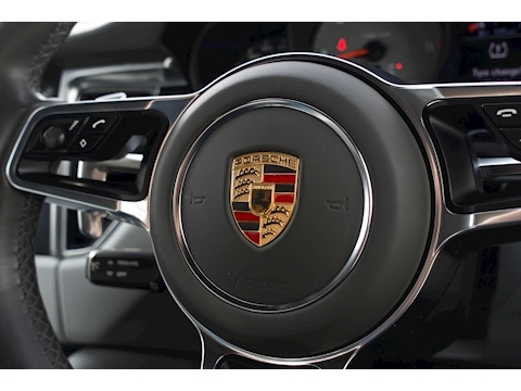 Macan D S Pdk Estate 3.0 Semi Auto Diesel