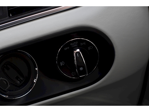 Macan D S Pdk Estate 3.0 Semi Auto Diesel