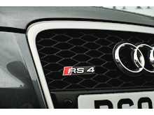Audi A4 Rs4 Quattro 4.2