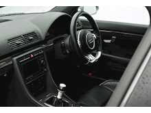 Audi A4 Rs4 Quattro 4.2