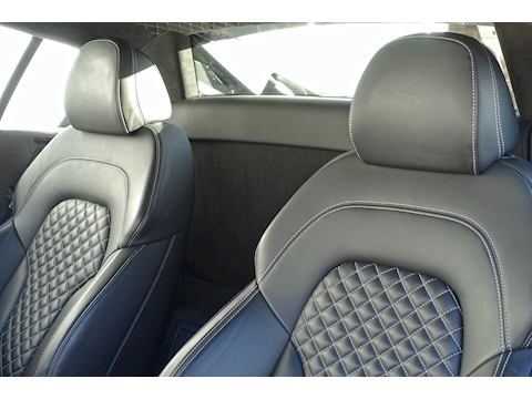 R8 V10 Plus Quattro 5.2 2dr Coupe Semi Auto Petrol