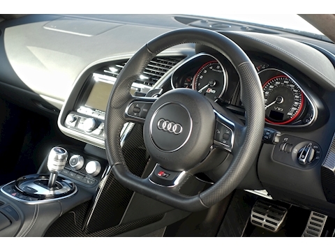 R8 V10 Plus Quattro 5.2 2dr Coupe Semi Auto Petrol