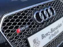 Audi RS4 Avant S Tronic Quattro