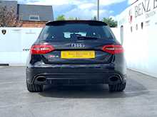 Audi RS4 Avant S Tronic Quattro