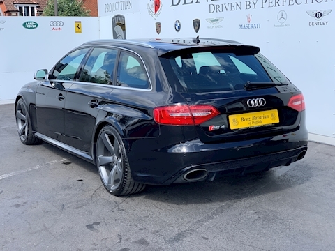 RS4 Avant 4.2 TFSI Avant 5dr Petrol S Tronic quattro (249 g/km, 444 bhp) Avant 4.2 S Tronic Petrol